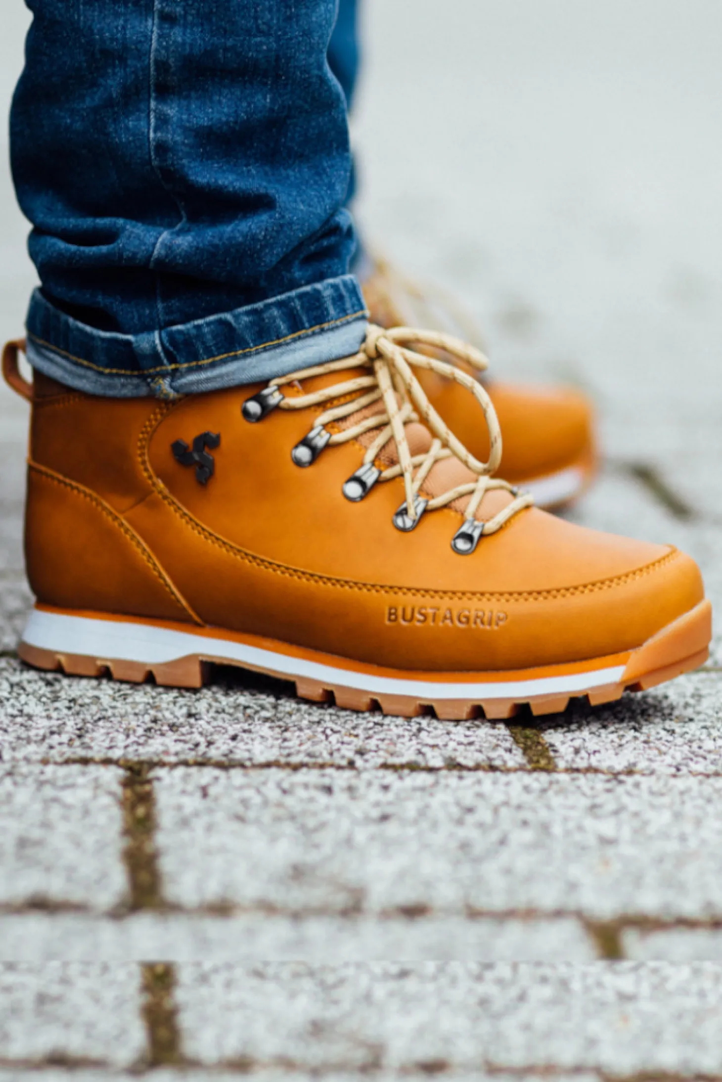 Buty Bustagrip Outback