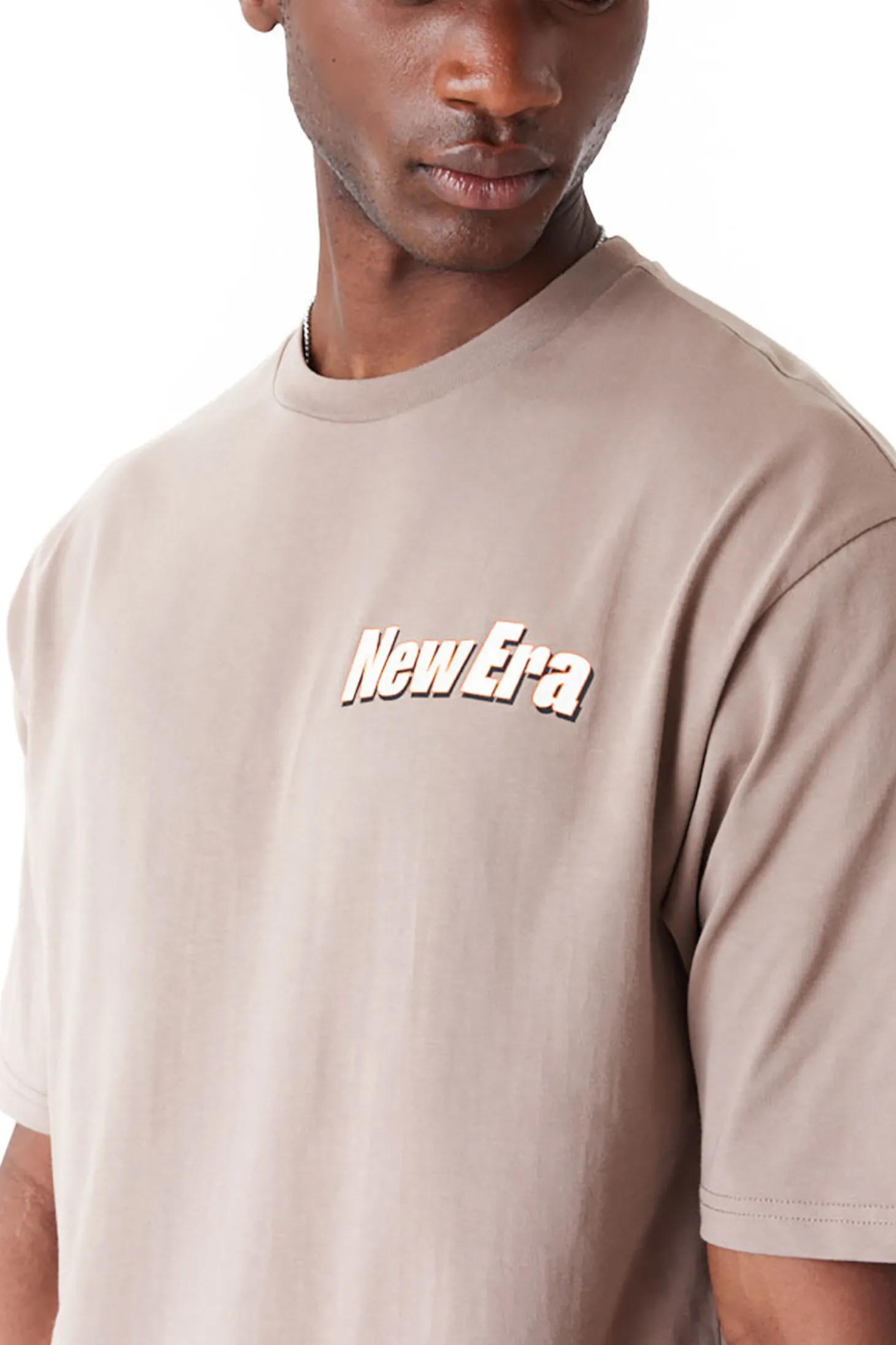 Koszulka New Era Character Graphic Oversized